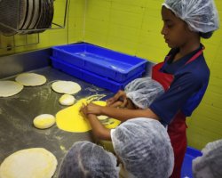 Std I Field Trip - Pizza Factory and Ice Cream Factory